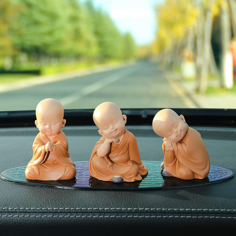 Little Monk's Car Interior Decorations And Cute Ornaments