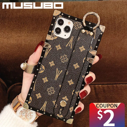 Musubo Luxury Wristband Cases for iPhones-15 Stylish Protection for Women