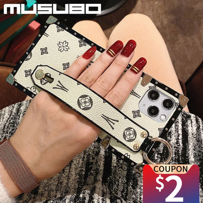 Musubo Luxury Wristband Cases for Samsung - Stylish Protection for Women