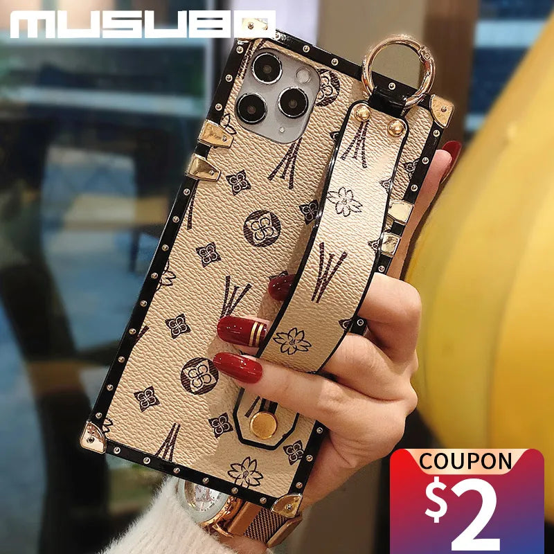 Musubo Luxury Wristband Cases for iPhones-15 Stylish Protection for Women