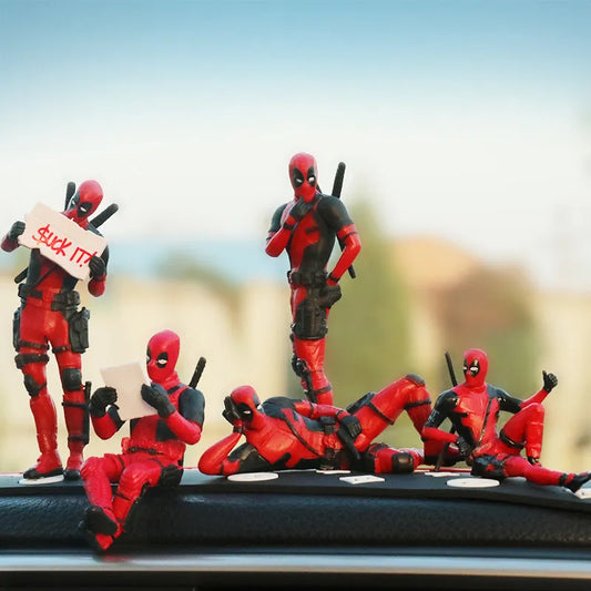 Disney Anime Deadpool actiefiguur auto-ornamenten: achteruitkijkspiegel en bureaubladdecoratie