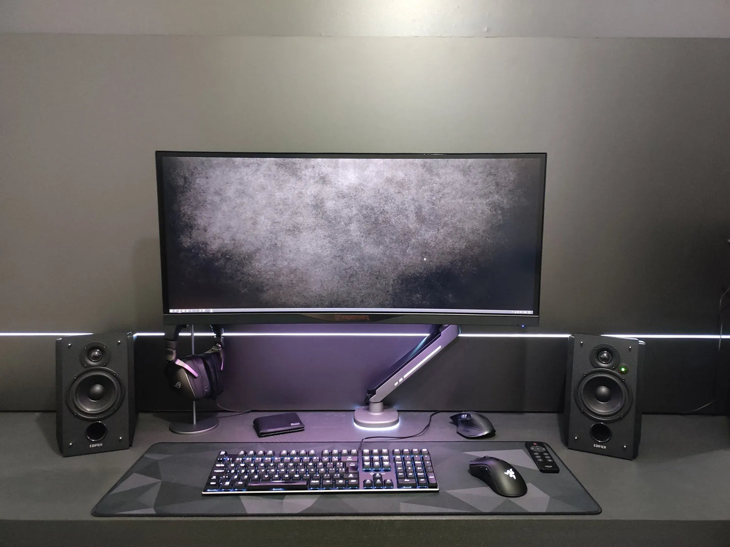 Black Deskpad 90x40 - Beat the Pad